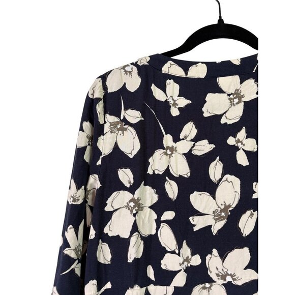 J. Jill Women's Rayon Light Weight Navy 3/4 Sleeve Pocket Floral Dress Size XS - Picture 11 of 12